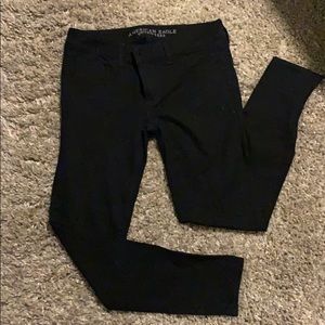 Black skinny pants